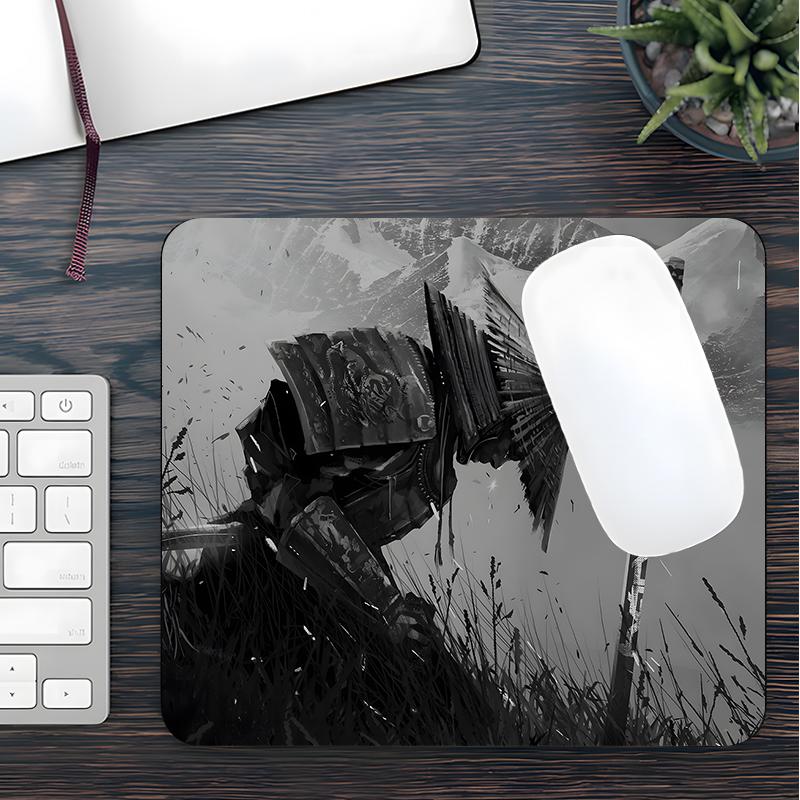 Samurai Warrior Pattern Mouse Pad, Large Gaming Mouse Pad, Aesthetic Desktop Decoration Protective Pad, Non-slip Rubber Pad for Laptop, Desktop Computer Games