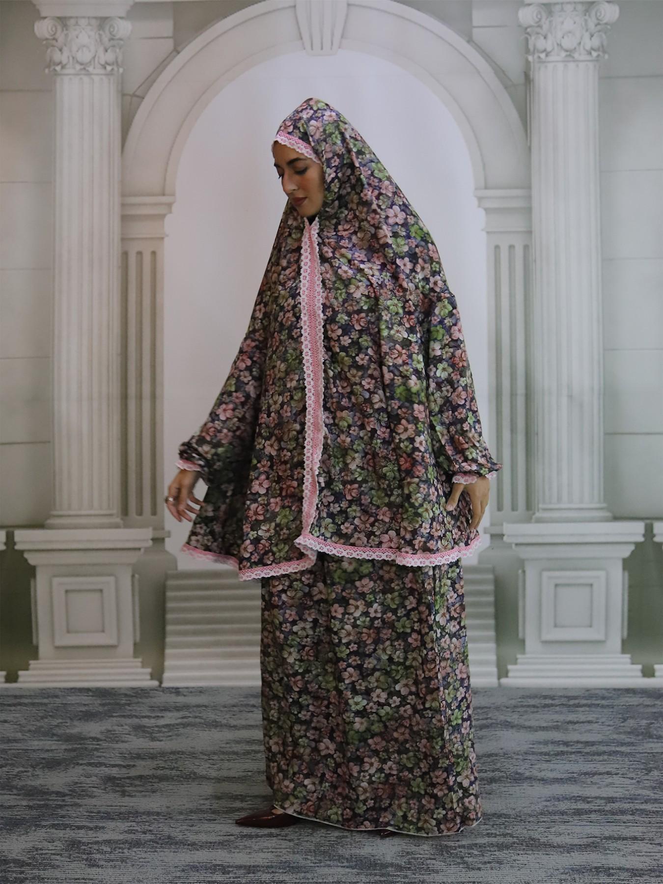 2026 New Middle Eastern Muslim Women's Hooded Comfortable Breathable Prayer Dress, Fashion Print Long Robe Set, Loose-Fit All Seasons