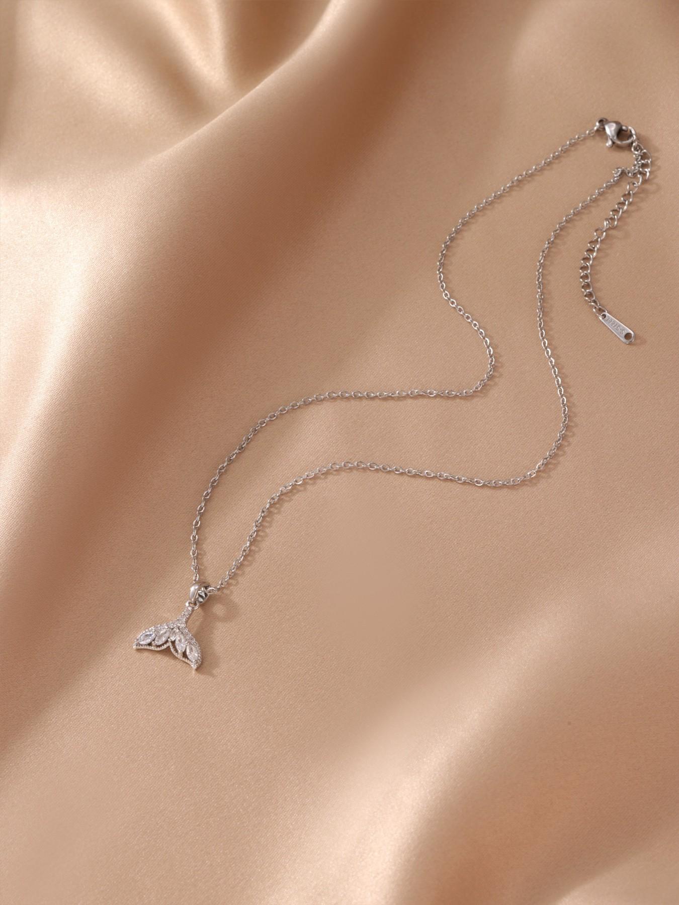 Elegant Ocean Style CZ Starfish Scallop Mermaid Tail Silver Necklace Lightweight All Season For Women Daily Wear