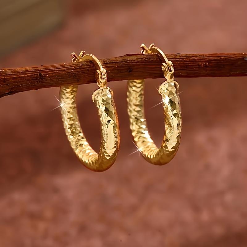 2 Pairs Twisted Round Hoop Earrings, 14K Gold Plated Copper Fashion Ear Jewelry, Unisex Stylish Earrings Ideal for Wedding Party Birthday Gift Daily Wear