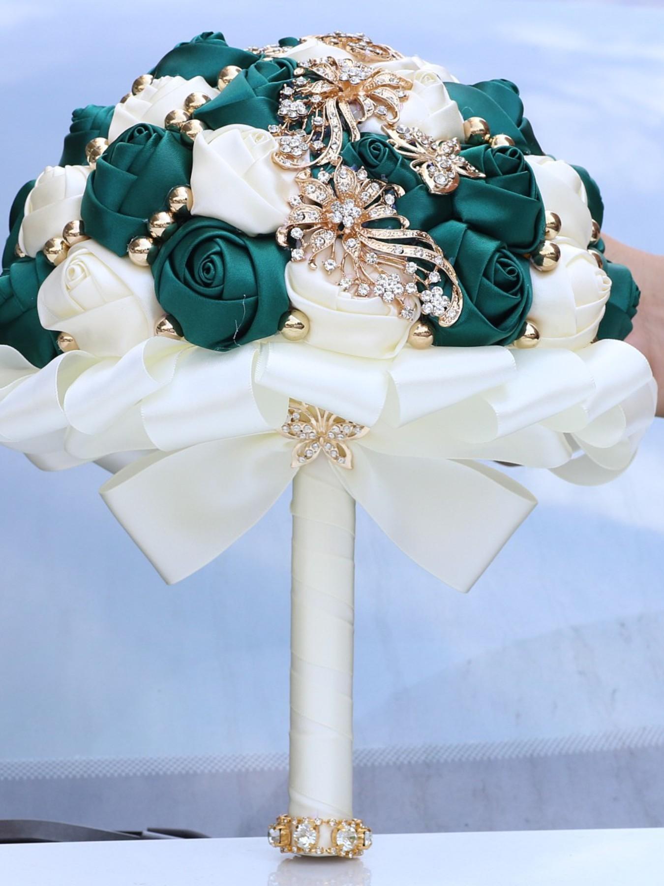 Handmade Ribbon Rose Bouquet, Artificial Roses, Faux Roses, Bride Bridesmaid Wedding Flower Bouquet, Rhinestone Alloy Decor, Valentine's Day Proposal Gift, Sweet 15 Quinceanera Bouquet Flowers