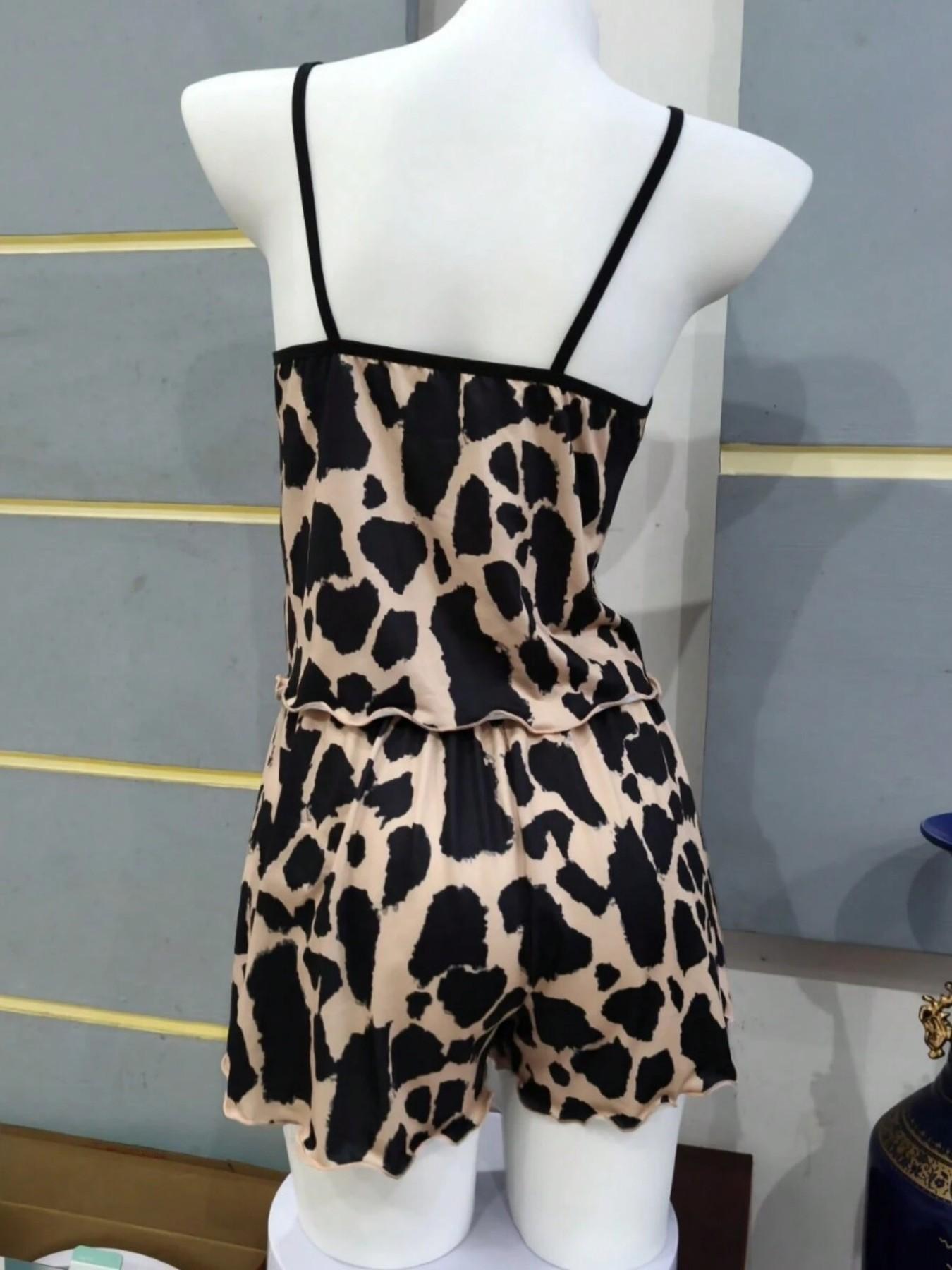 Summer Strapless Leopard Print Fashion Sleeveless Set, Elastic Waist Design, Slimming Effect, Casual Wear, Two-Piece