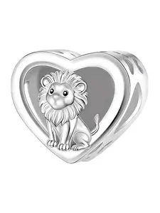Cute Heart-Shaped Lion Charm Pendant, Copper Plated Silver Color, Personalized Engraving, Perfect Gift for Friends, All-Season Accessory