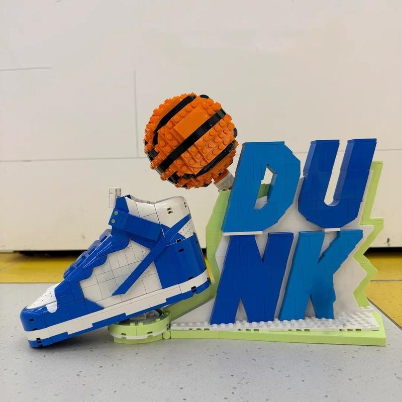 2026 New Sneaker 43008 Model Building Block Sets Compatible With Legoed Particles Suitable For Christmas Gifts Stem Building Blocks