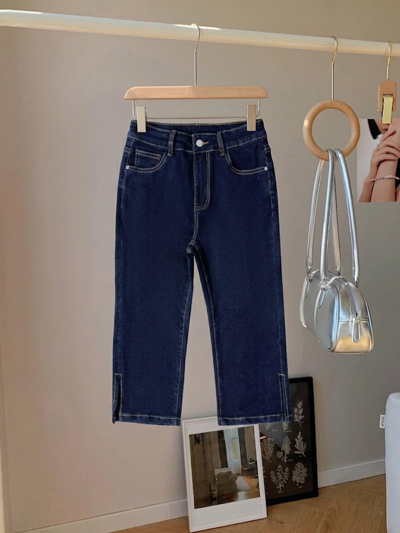 Women's GILIPUR Dark Blue Washed Mid Waist Butt Lifting Capri Jeans, Medium Stretch Slim Fit Side Slit Hem Skinny Denim Capris with Pockets, Casual Streetwear, Summer Outfits for Daily, Vacation & Date Denim Capri Pants #TChic