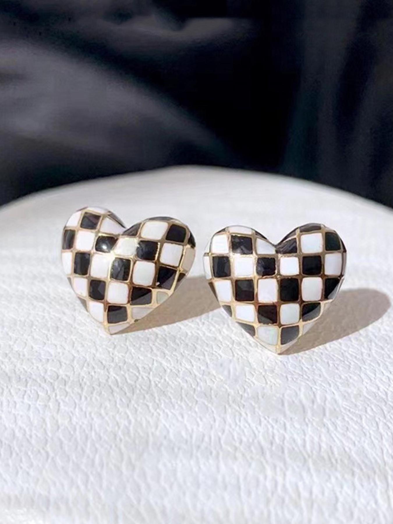 Checkerboard Heart Shaped Stud Earrings, Fashionable Enamel Earring for Women, Trendy All-match & Exquisite Jewelry for Birthday Gift, Ear Studs