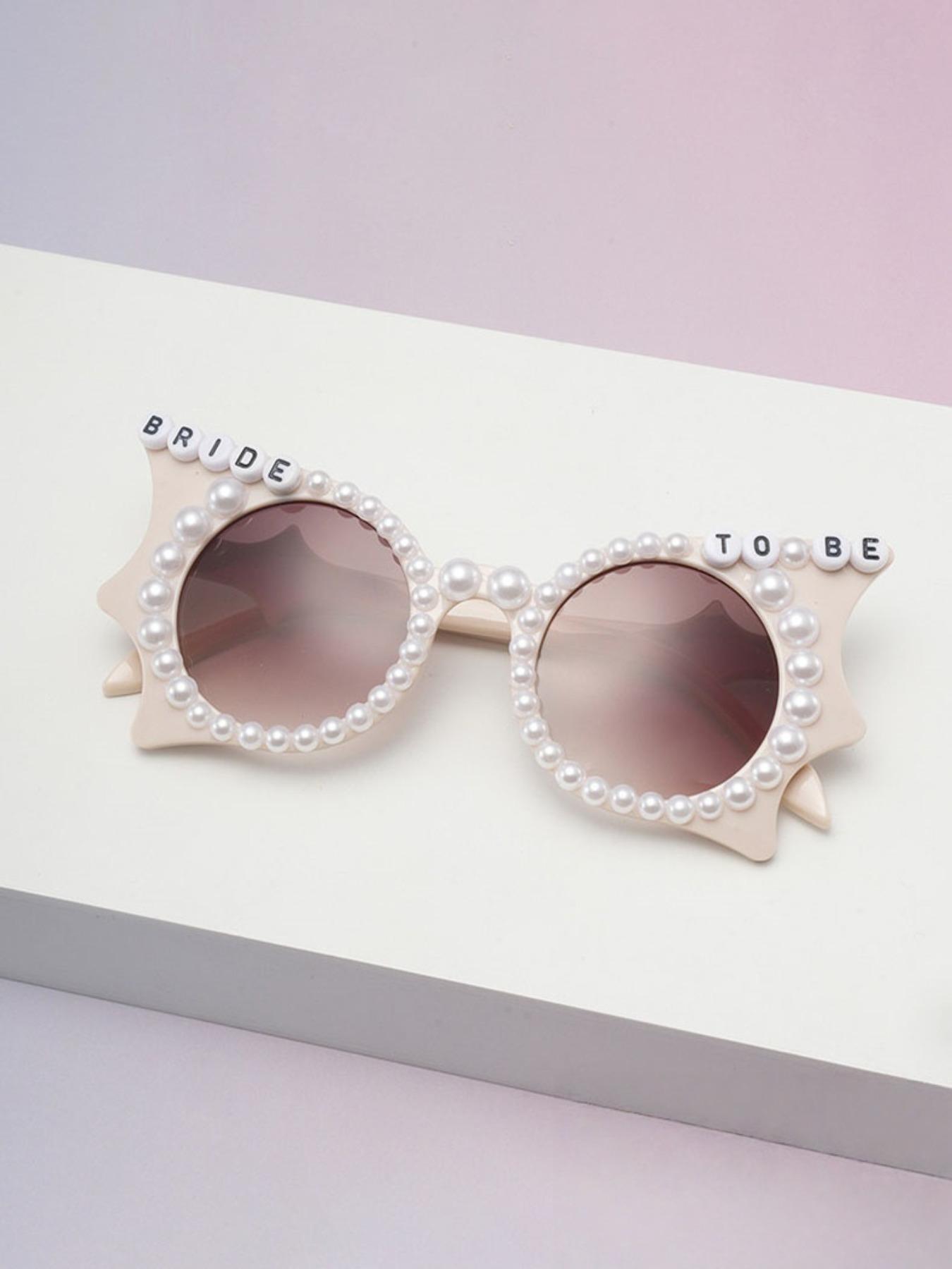 Elegant Bat-Shaped Sunglasses for Wedding Parties, Featuring Multiple Imitation Pearls, Stylish Accessory for Special Occasions