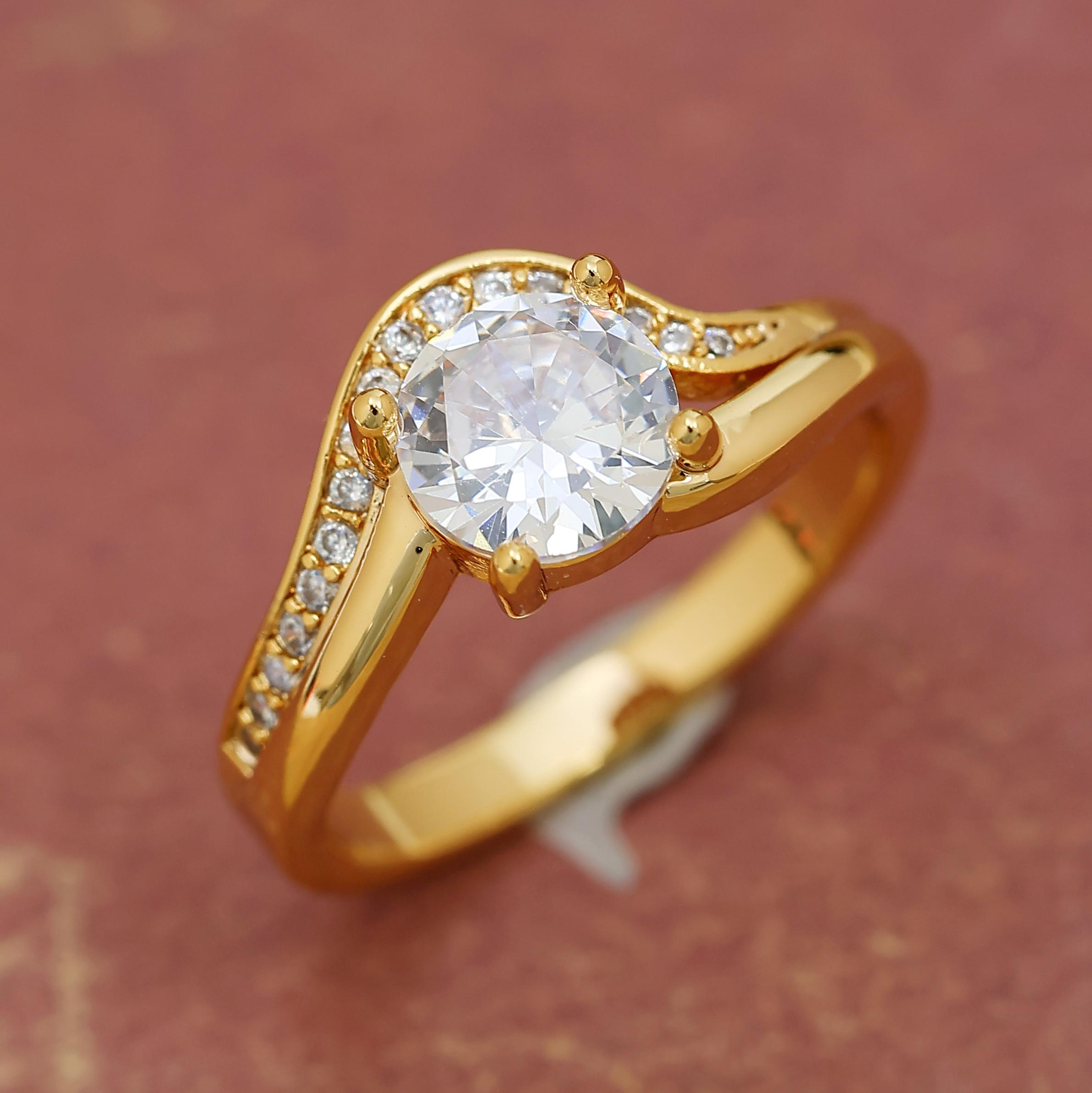Solitaire Engagement Ring with Sleek Gold-Tone Twisted Band, Unisex Statement Jewelry for Wedding or Anniversary, Bridal Engagement Ring, Elegant Ring