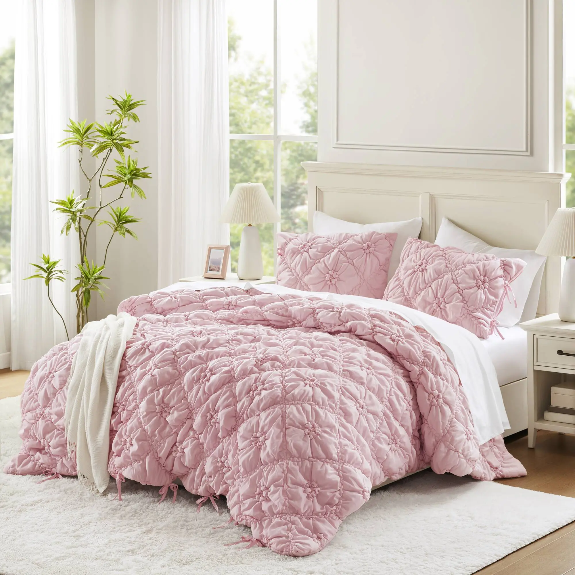 Nokaa 3-Piece Full/Queen Comforter Set – Floral Quilted Microfiber Bedding with Pillow Shams, All-Season Down Alternative, Machine Washable, Pink