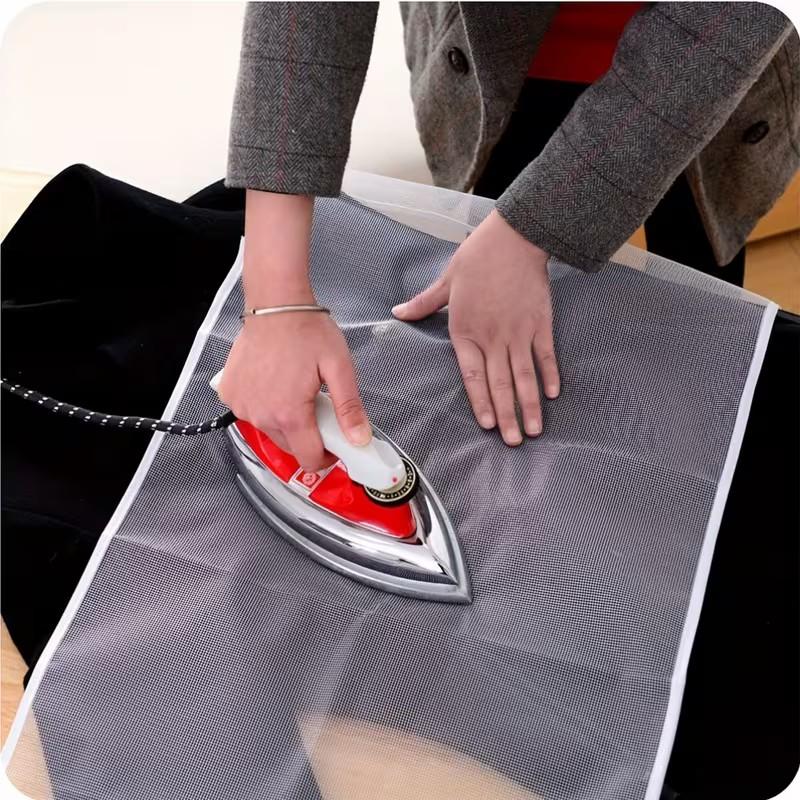 3-Pack Heat-Resistant Ironing Mats, Breathable Mesh Design Prevents Scorch Marks, Ideal for Home Ironing Clothes, Random Colors