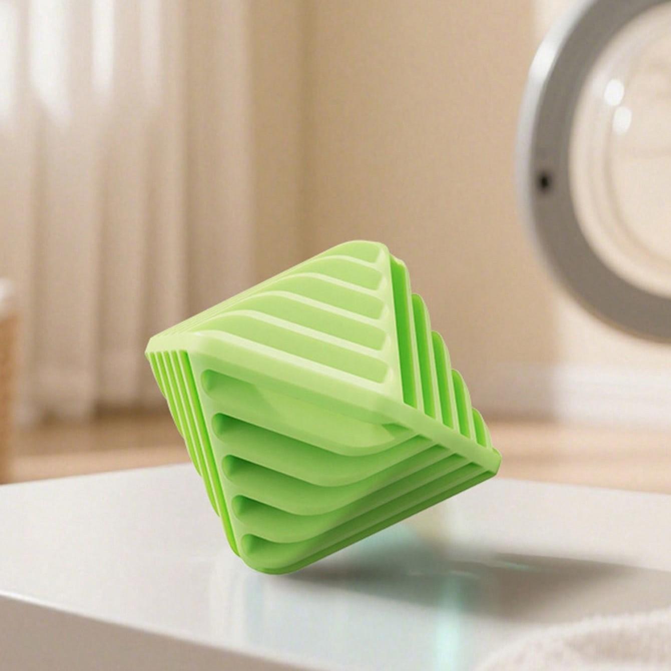 4 Reusable Anti-Shrink Laundry Balls, Ideal for Dryer, Bathroom, Home, Travel, Apartment, Hotel, Durable and Effective