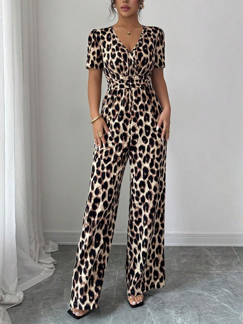Women's Leopard Print V-Neck Jumpsuit Y2K, Waist Cinched Pleated Design, Wide Leg, Comfortable Fitted Fabric, Perfect for Dates and Outings