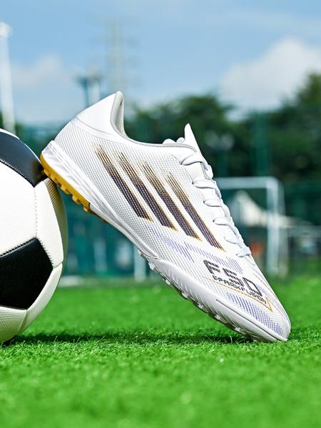 Unisex's Letter Print Low Top Spike Football Shoes, Breathable Comfortable Football Cleats, Football Training Shoes, Football Boots, Soccer Shoes for All Seasons