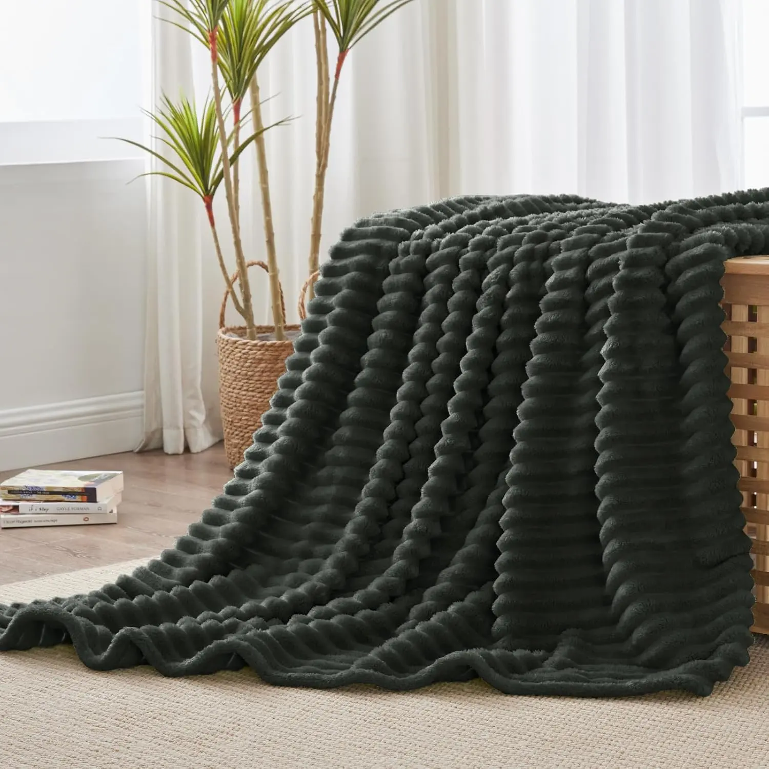 Ribbed Striped Plush Throw Blanket, 300 GSM Soft Fuzzy Cozy Blanket for Couch Bed Sofa, Multiple Sizes & Colors for All Seasons