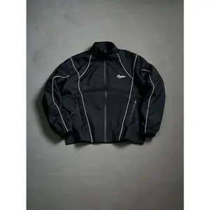 Men's Black Streetwear Baseball Jacket with White Embroidered Logo, Vintage Zip Up Varsity Coat for Men, Urban Casual Sports Jacket with Ribbed Cuffs, Trendy Hip Hop Outerwear for Spring & Fall.