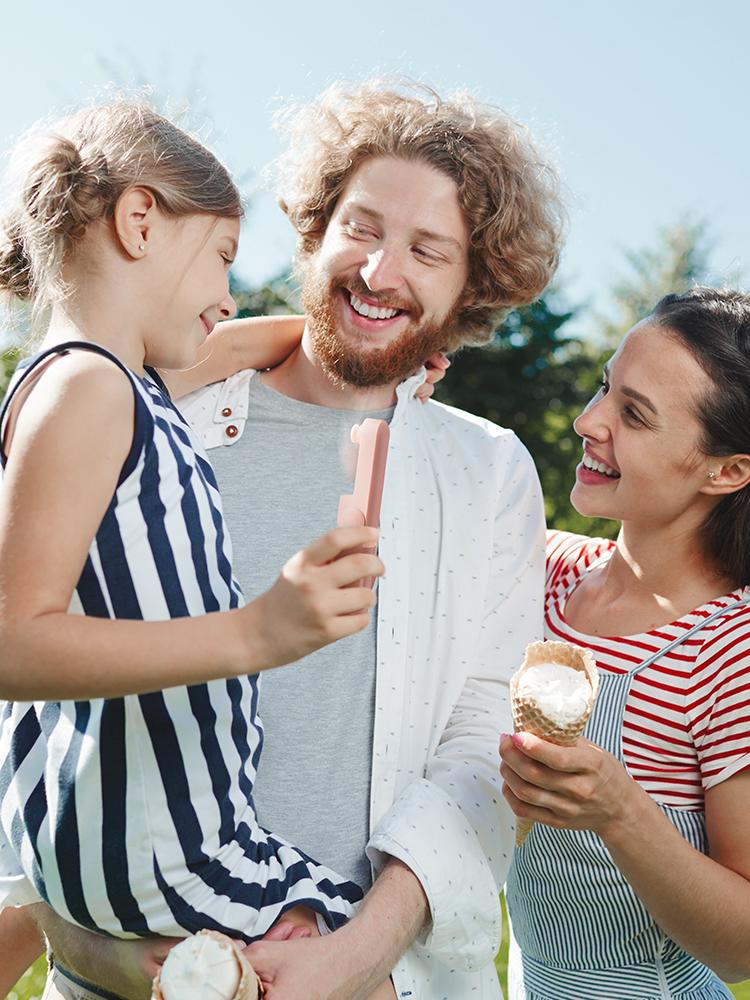 Mini Handheld Fan with Phone Charging - Gaiatop, Foldable Pocket Design, USB Battery-Powered, Ideal for Women, Travel, and Outdoors