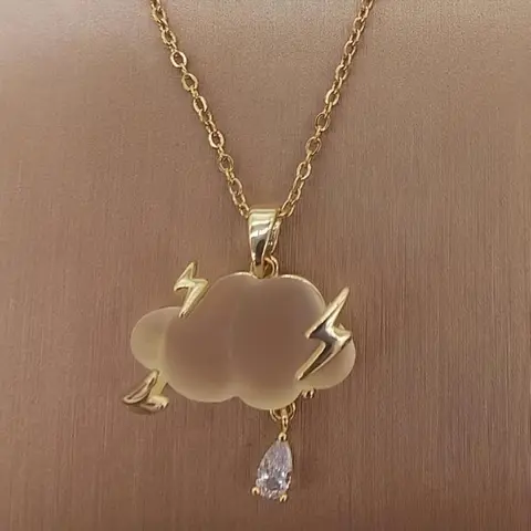 1Pc Copper Alloy Female Lightning Cloud Pendant Necklace - Golden Elegant Metallic Shine Jewelry, General Electroplating, Metal Coating, Casual Daily Wear, Birthday Gift (No Extra Accessories)
