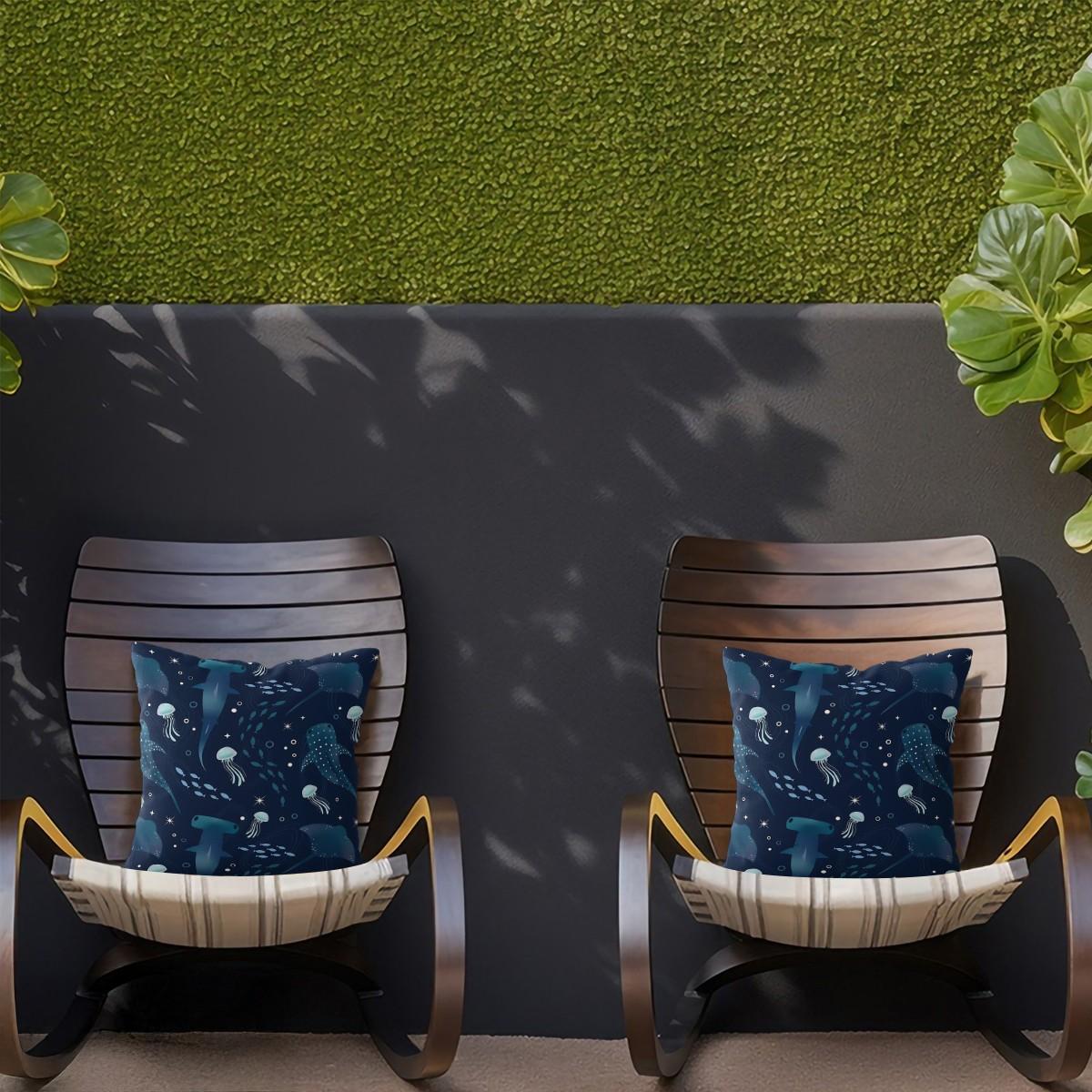 Deep-Sea Creature Patterned Throw Pillows, a Lively Hammerhead Shark and Jellyfish, 45cm Square and Include a Pillow Insert. Perfect Choice for Ocean-Themed Decor, Offering Soft Comfort and an Ideal Addition to Sofas and Bedrooms.