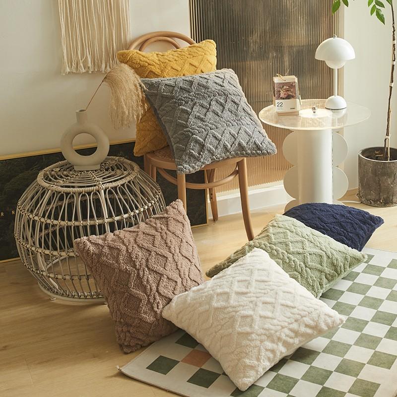 Plush Three-Dimensional Jacquard Pillowcase, Geometric Square Cushion Cover, Ideal for Living Room, Bedroom, Sofa, Chair, Versatile