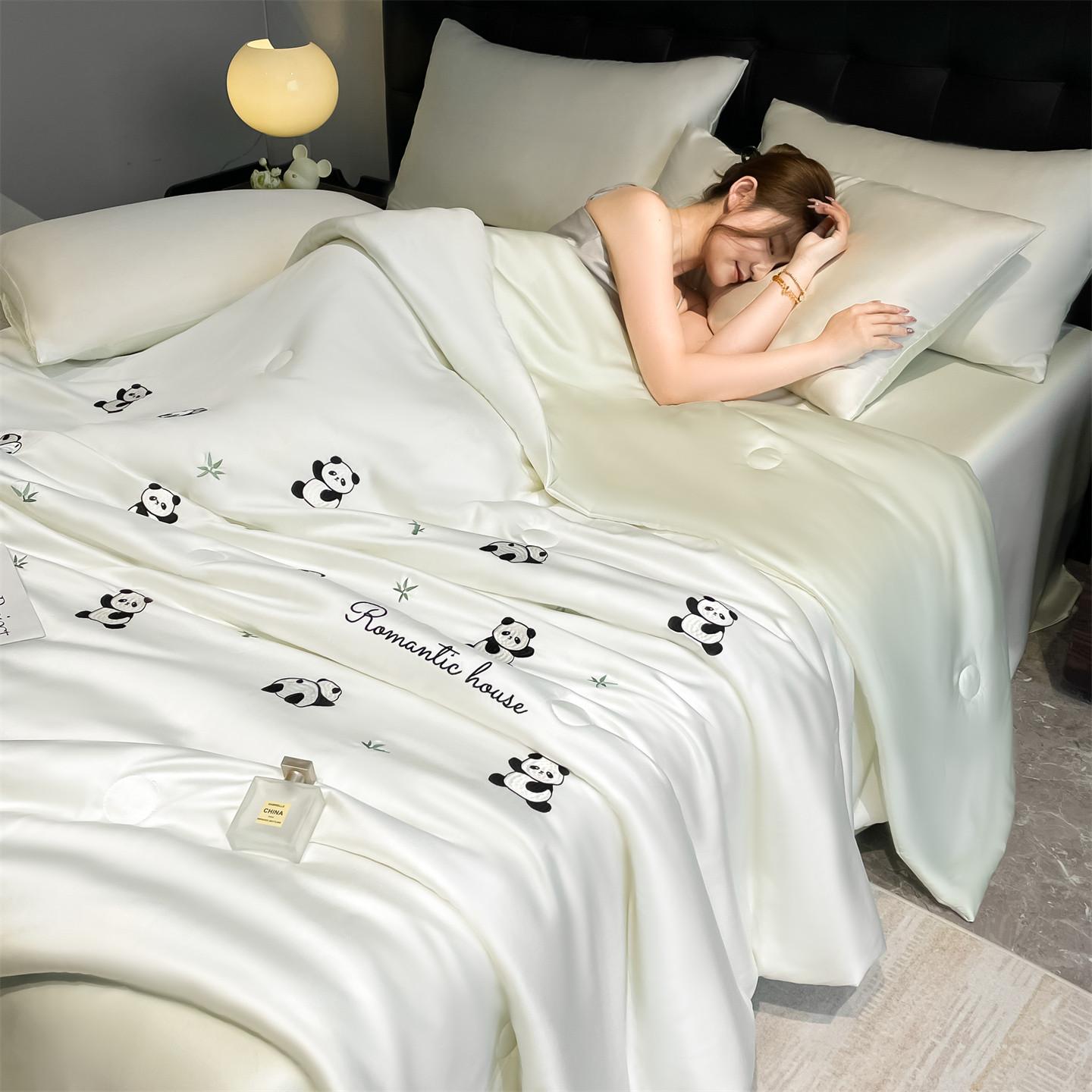 YHFYHF Panda Embroidered Summer Quilt, Soft Breathable Lightweight Cooling Blanket, Multiple Sizes and Colors, Ideal for Bedroom and Dormitory