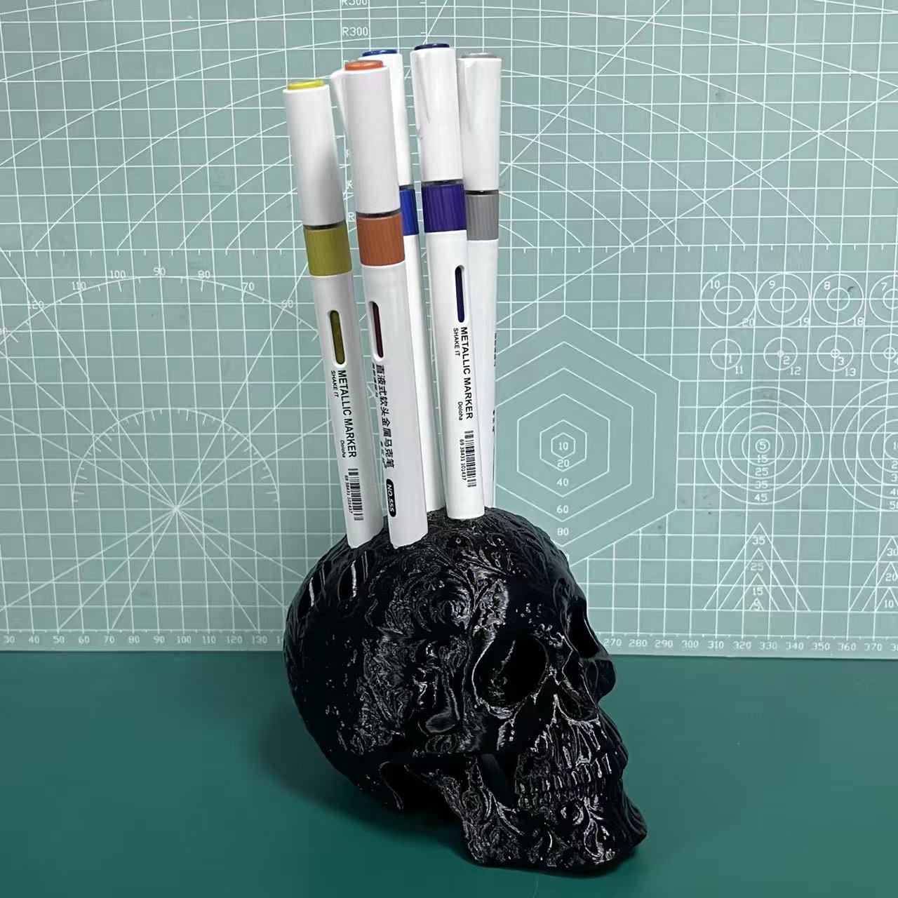 Halloween Carved Skull Pen Holder, 3D Printed Pla Material, Unique Desktop Decor, Halloween Home Office Accessory, Perfect Gift