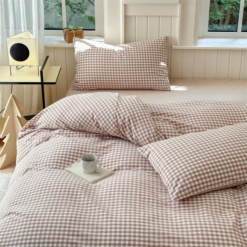 3-Piece Classic Plaid Bedding Set in Blue, Includes Duvet Cover & Pillowcases, Soft Comfortable Bedding for Home Bedroom