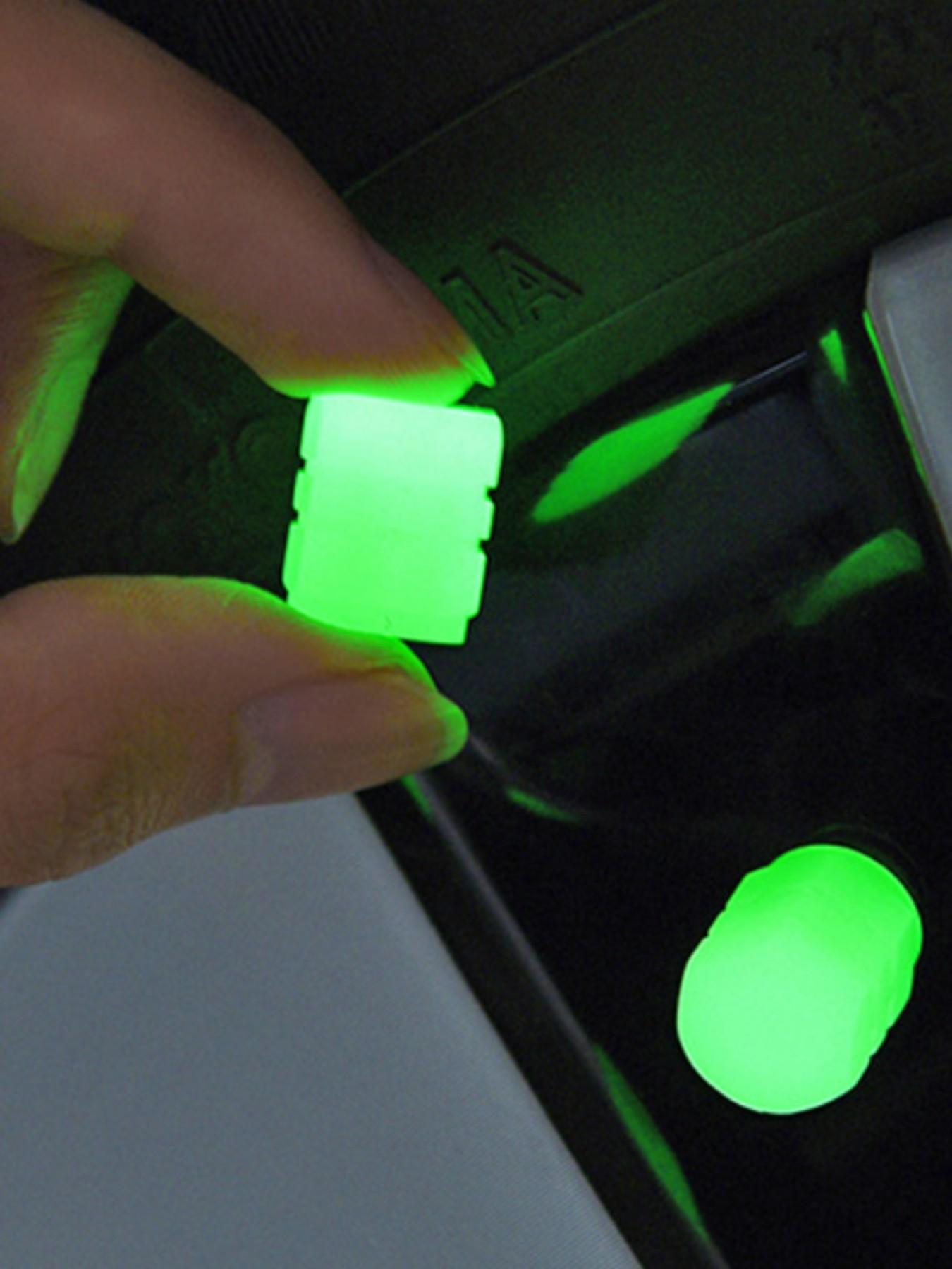 Car Glow Valve Stem Caps Creative Car Tire Glowing Valve Stem Caps, Night Light Tire Accessories, Stylish and Durable Design