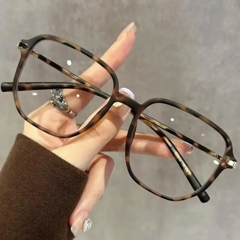 【Black Friday】Women's Blue-Light-Filtering Glasses, Oversized Square Tortoiseshell Frames for Computer Work, Studying and Everyday Wear