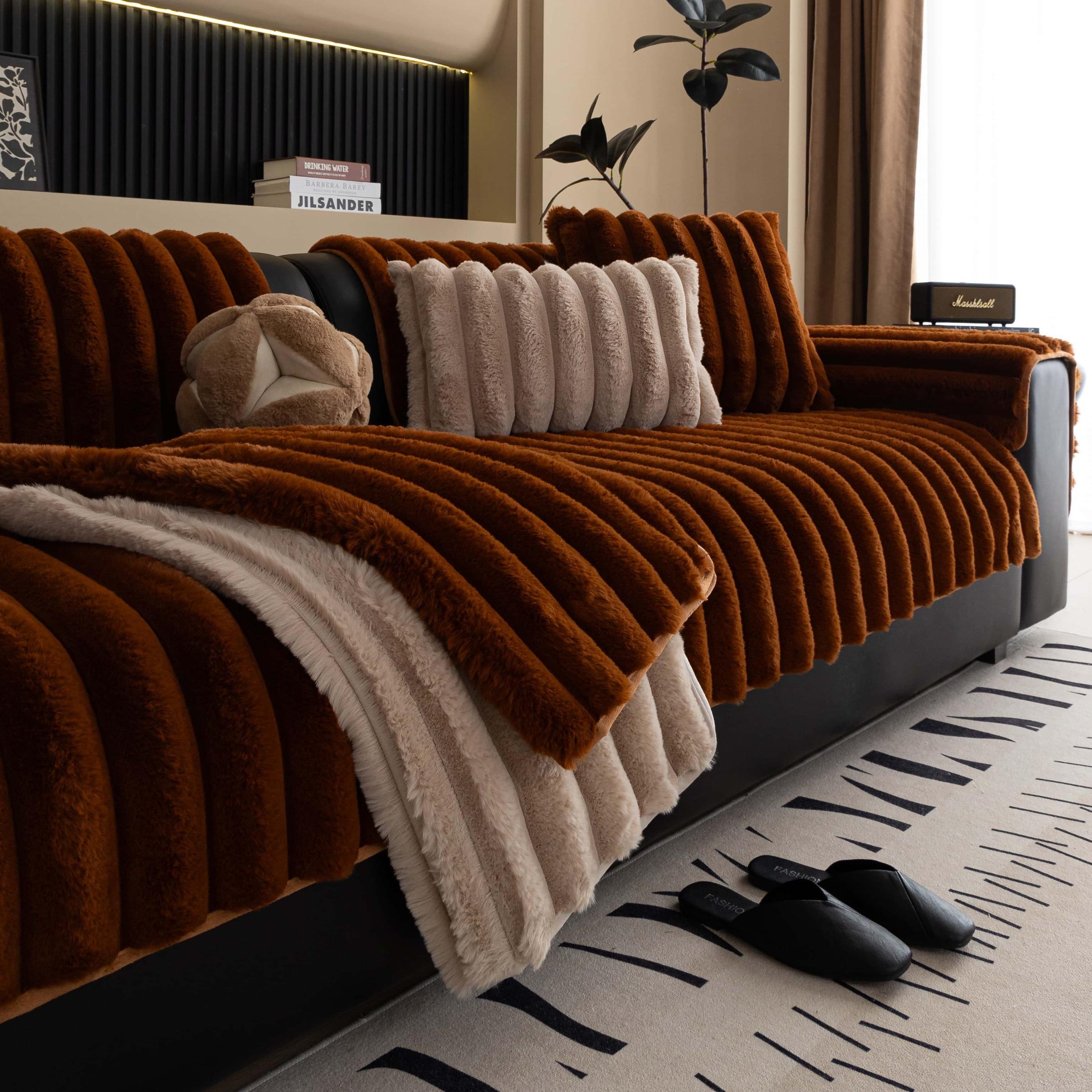 Solid Colour Plush Sofa Cover 1PC, Pet-Friendly Extra Thick Couch Protector, Soft Fluffy Faux Fur Sofa Pad, Non-Slip Machine Washable Anti-Scratch Furniture Throw for Living Room, Sectional, Loveseat & 3-Seater, Sofa Slipcover