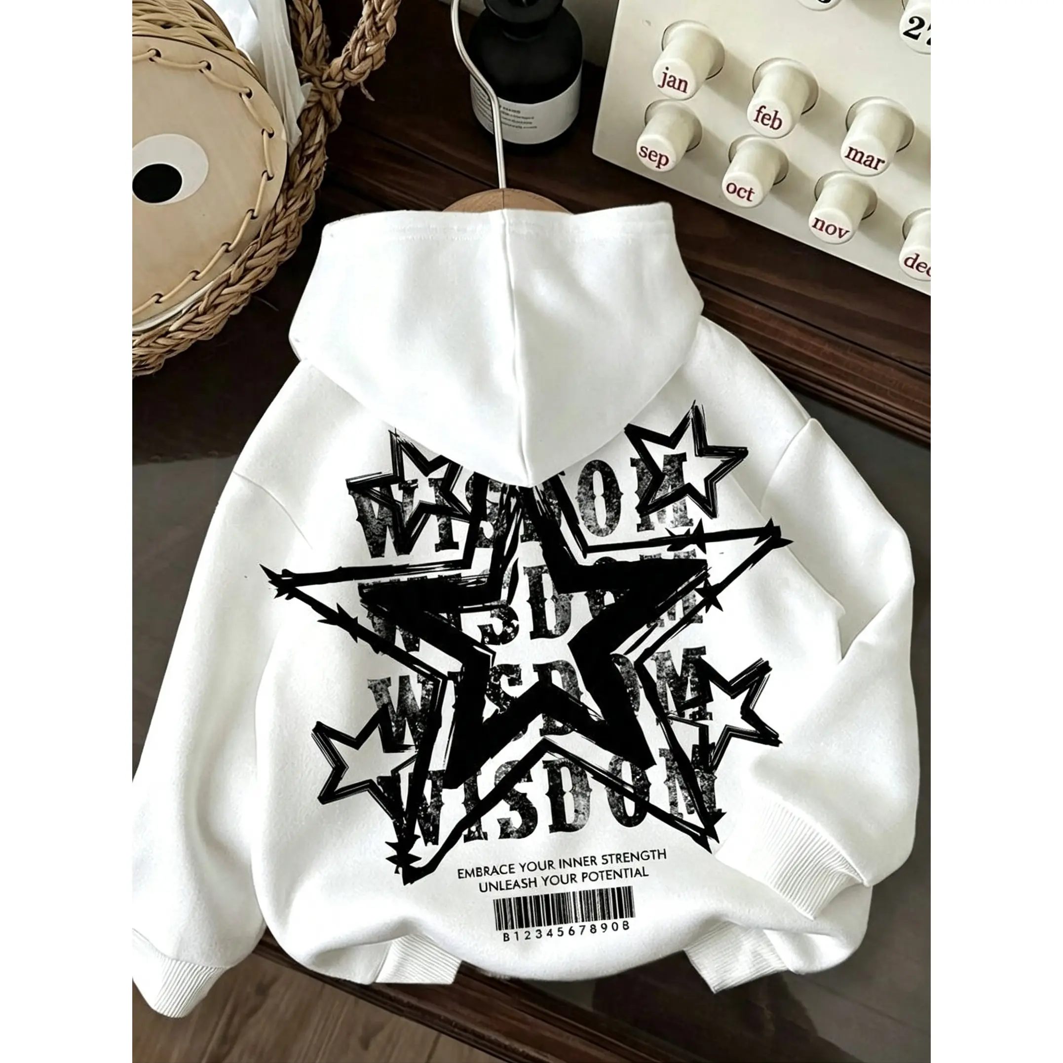 Wisdom Star Graphic Oversized Hoodie, Back Print Streetwear Hooded Sweatshirt for Men Women