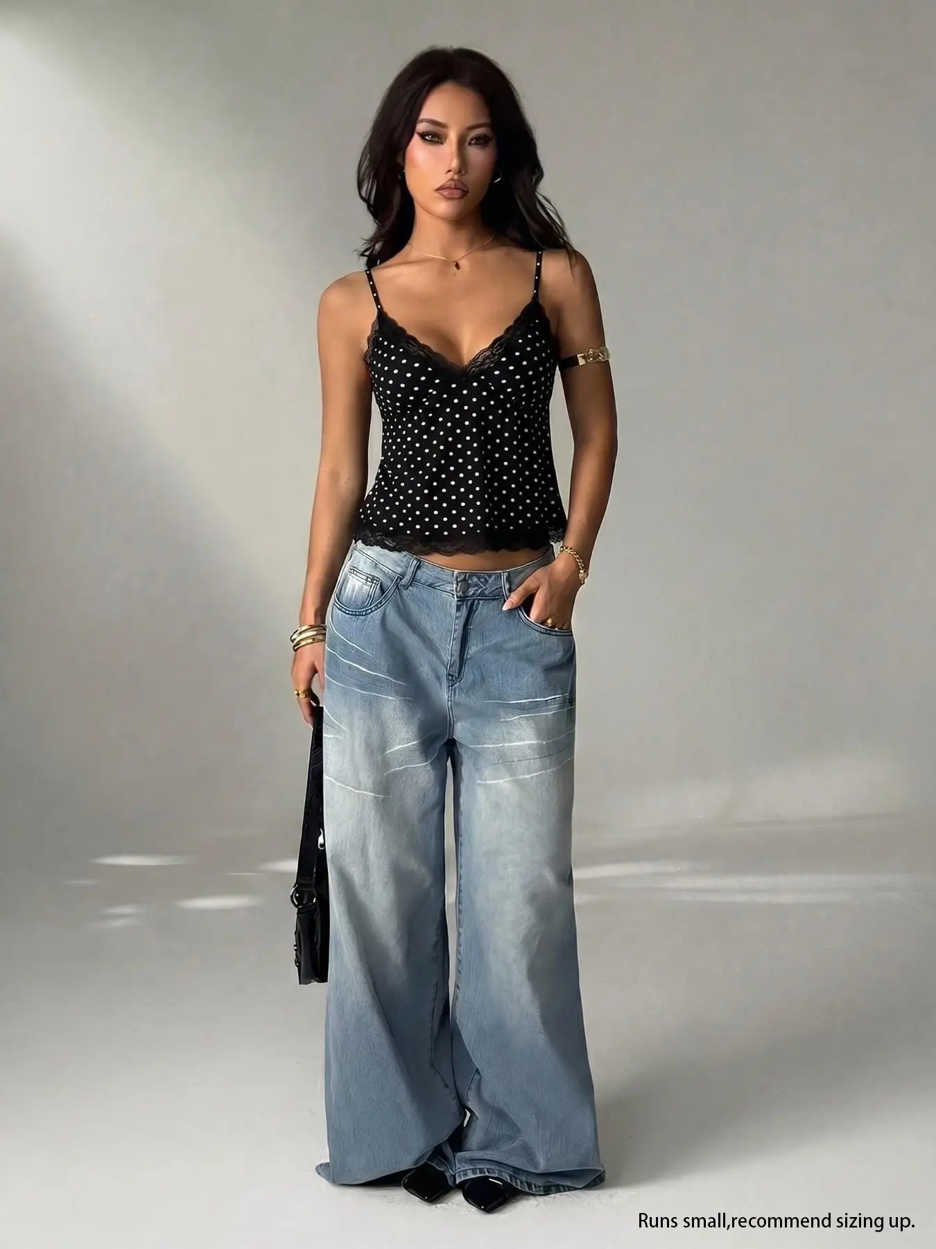 Women's Polka Dot Lace Trim Spaghetti Strap Cami Top, V-Neck Ruched Slim-Fit Cropped Camisole, 2026 Summer Streetwear, Trendy Going Out Style, for Layering & Casual Matching