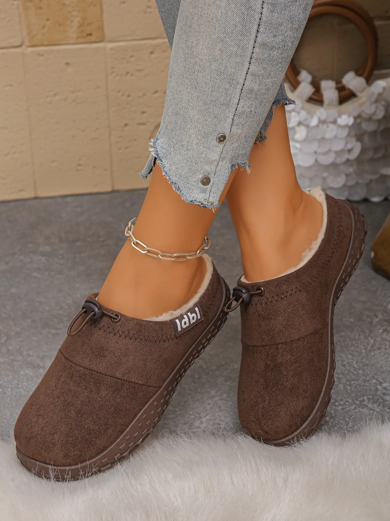 Women's Fuzzy Lined Closed Toe Mule Slippers, Casual Mules, Casual Slip On Backless Clogs with Adjustable Drawstring, Non Slip Outdoor Indoor Winter House Shoes for Daily Walking Shopping