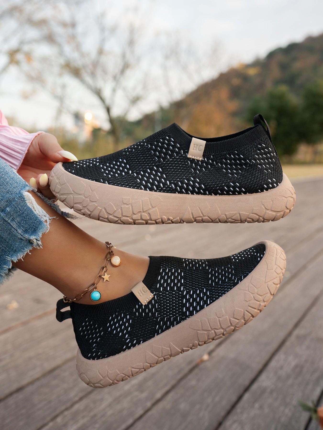 Women's Spring & Fall Breathable Slip-On Comfort Lightweight Walking Shoes, Soft Sole Casual Sports Sneakers, Lazy Style Ladies Footwear, Trendy Walking Shoes, Soft Bottom Shoes