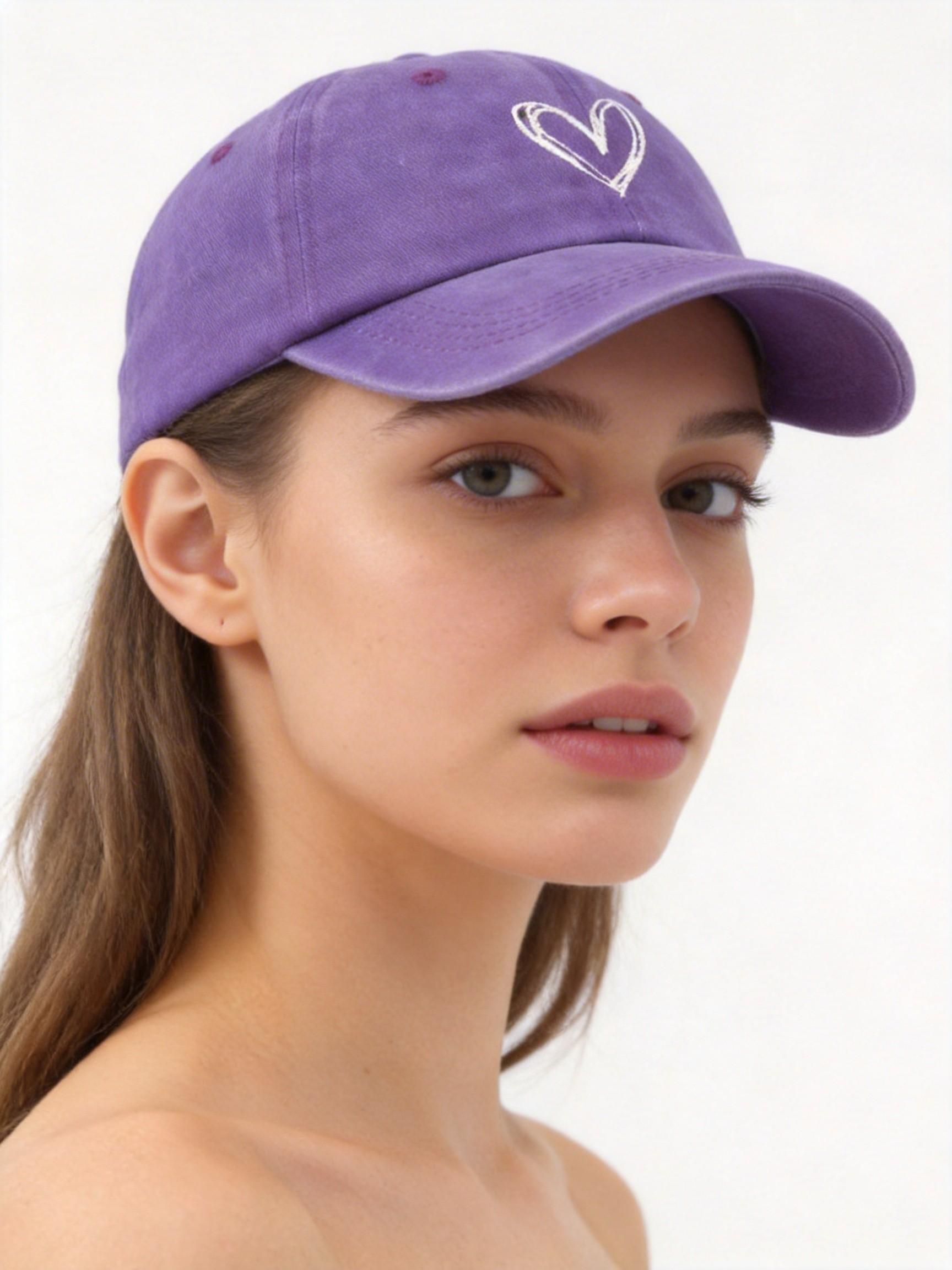 1PC Women's Embroidered Heart Baseball Hat, Adjustable Sun Protection Casual Cap, Ideal for Outdoor Spring Fall Travel Beach, Unisex 2000s Shade Hat