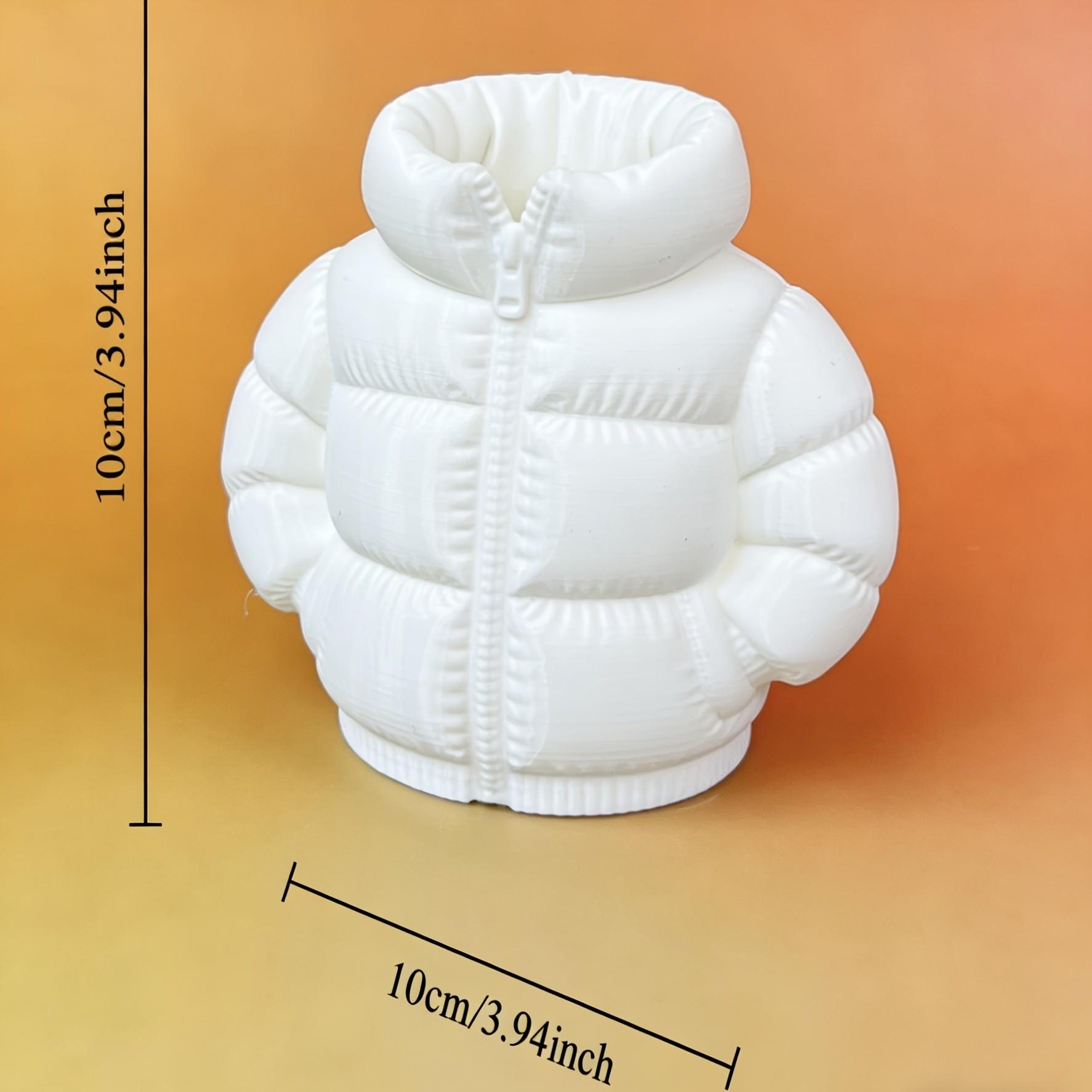 Cute Down Jacket Shape Pen Holder, Creative 3D Printed Novelty Cup Mat, Classroom Student Desk Accessories, Home Office Desk Decor, Desktop Organizer