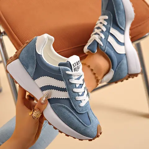 New Colorblock Women's Sports Shoes, Casual Lace-Up Sneakers, Lightweight Soft Sole, Ideal for Walking and Skating, Fashionable Daily Wear, Lowtop Casual Sneakers