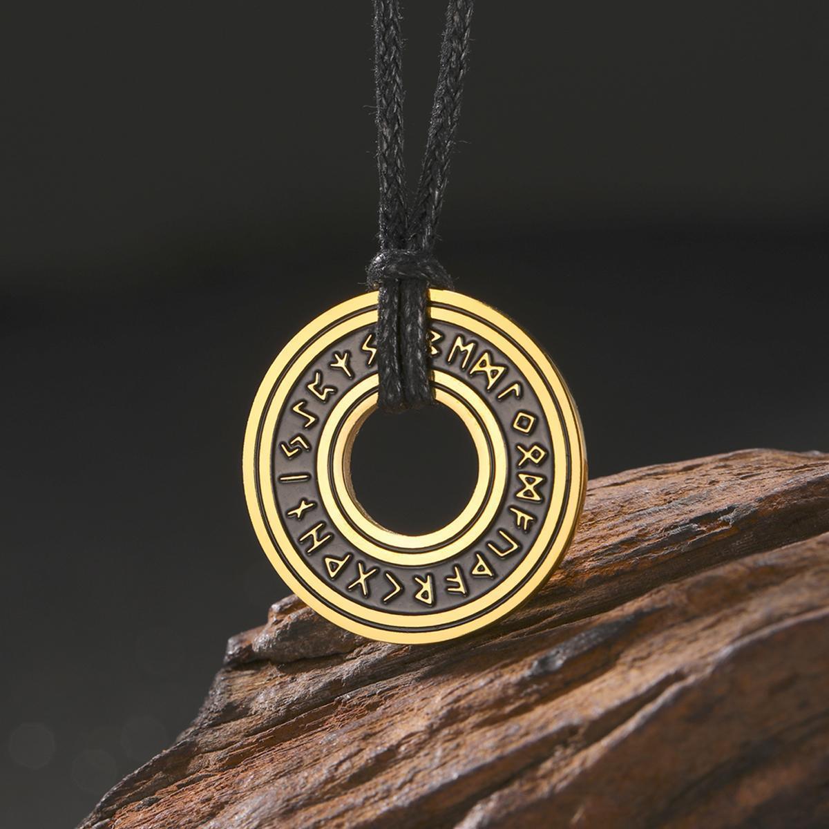 Vintage Nordic Rune Necklaces for Men Stainless Steel Norse Runes Viking Jewerly Pagan Pendant Amulet Gift Hot Sale