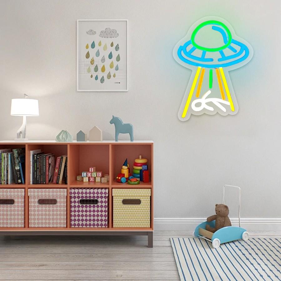 UFO Neon Sign, UFO Spaceship Space Travel Led Neon Light Night Lamp Astronomy fans Game Room Man Cave Party Bedroom Birthday Gift USB Powered