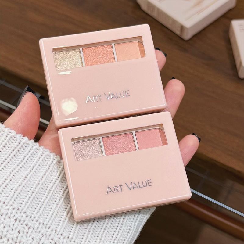 Aegyosal Four-Color Eyeshadow Palette, Mixable Pigments for All Skin Tones, Natural Contour & Brightening, Daily Makeup Essential