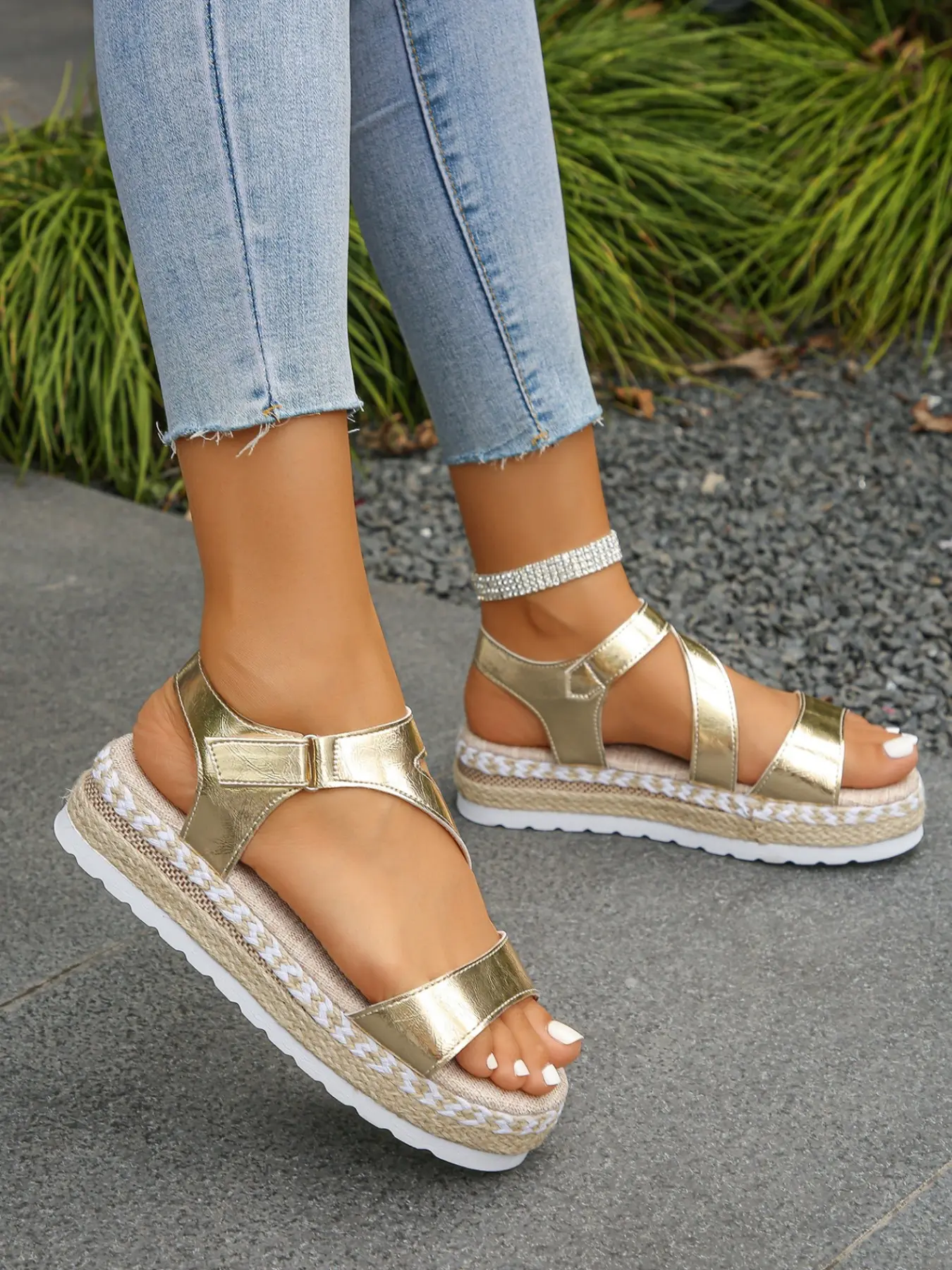 Women's Cross Strap Thick Sole Straw Fisherman Sandals, Velcro Back Strap Casual Platform Shoes, Summer Beach Vacation Slip-Ons