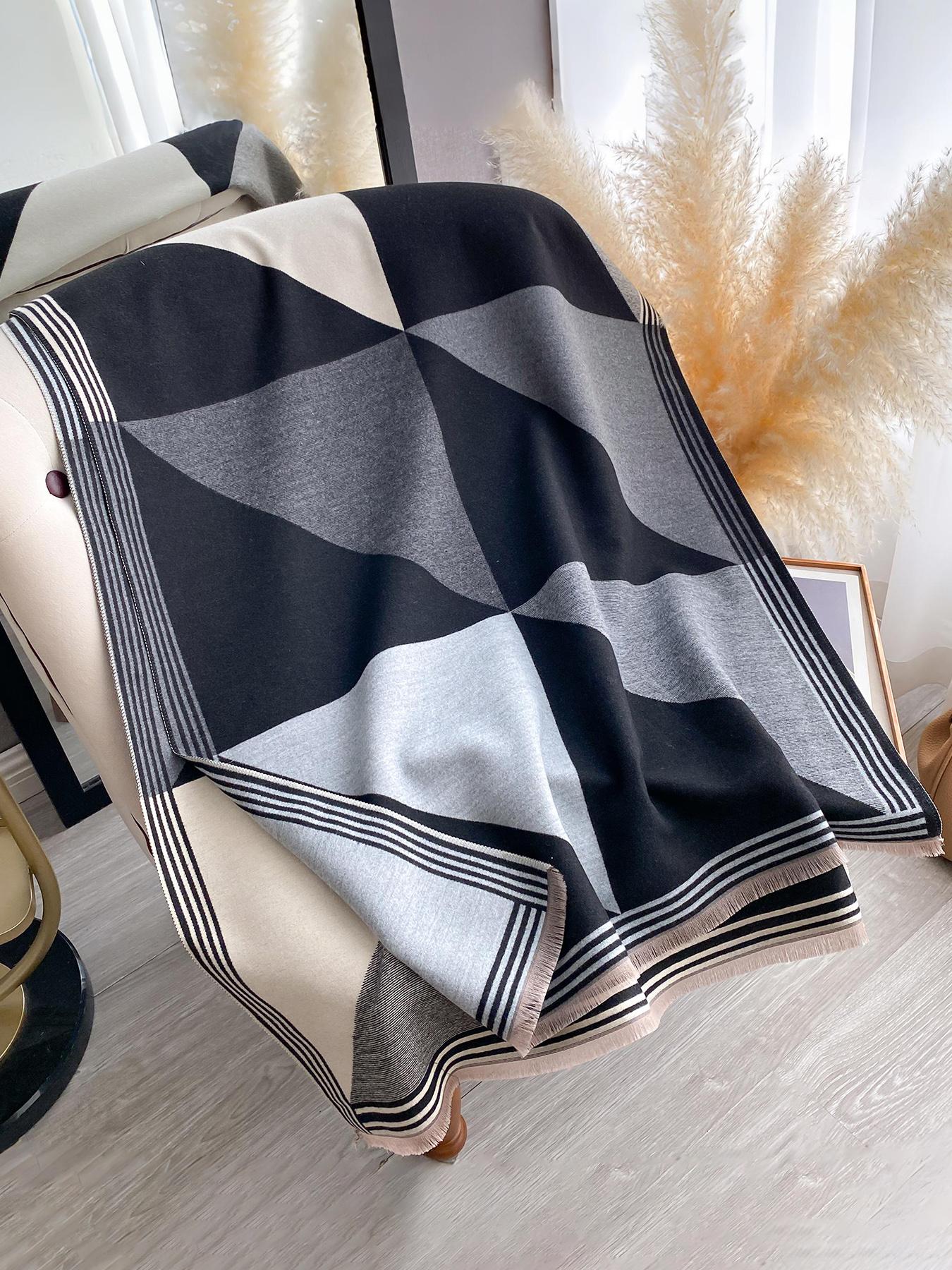 Colorful Patchwork Print Scarf, Soft Warm Shawl Wrap for Fall & Winter, Casual Fashion Accessory, Modern Daily Wear, Thick Woven Fabric