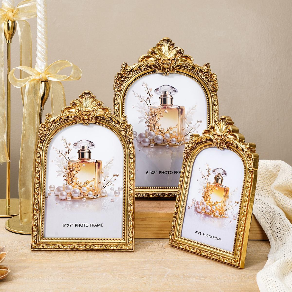 Elegant European Vintage Photo Frame, Detailed Frame, Versatile Horizontal & Vertical Use, Includes Random Inner Paper, Home Decor