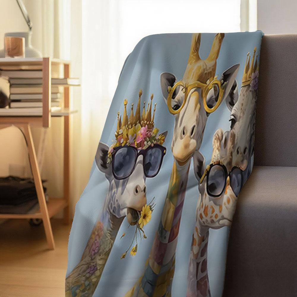 Passionate Lily Giraffe Blanket - Soft Flannel Giraffe Pattern with Crown and Stylish Glasses, Thick Fleece Blanket, Bedroom Throw, Couple's Blanket, Extra Large Leisure Blanket, Living Room Blank