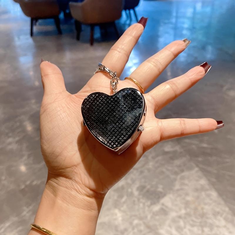 Women's Heart-Shaped Diamond Love Medicine Box - Luxury Rhinestone Metal Body Vitamin Organizer, Compact Leakproof Supplement Organizer with Multiple Compartments, Portable Travel Gear for Outdoor Leisure