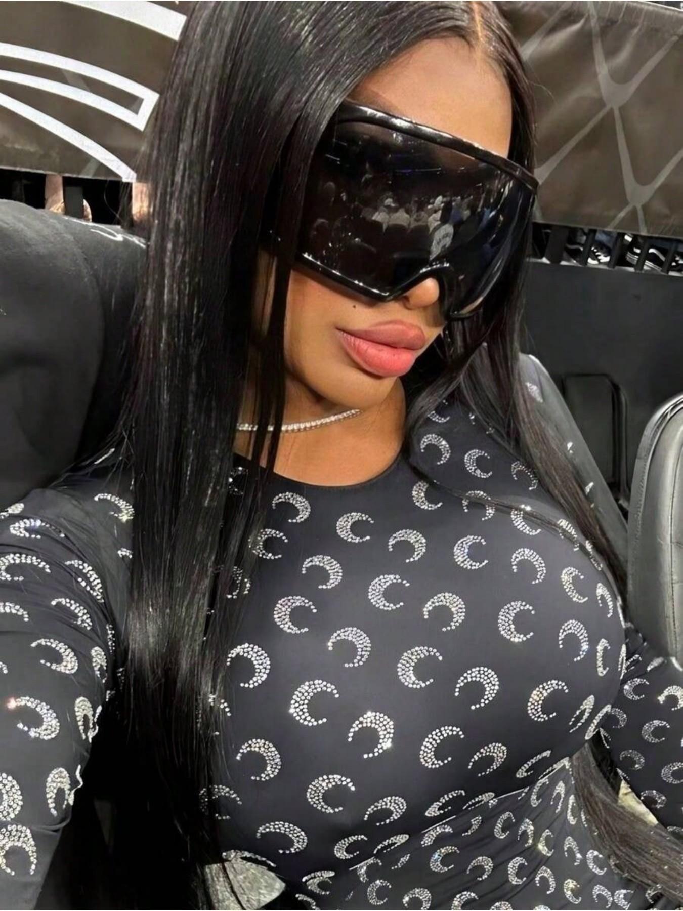 Oversized Futuristic Cyberpunk Aesthetic Style Glasses, Women's Stylish Wraparound Frame, Cool European & American College Vibe, Essential for Back to School, Wraparound Sunglasses, Oversized Trendy Sunglasses