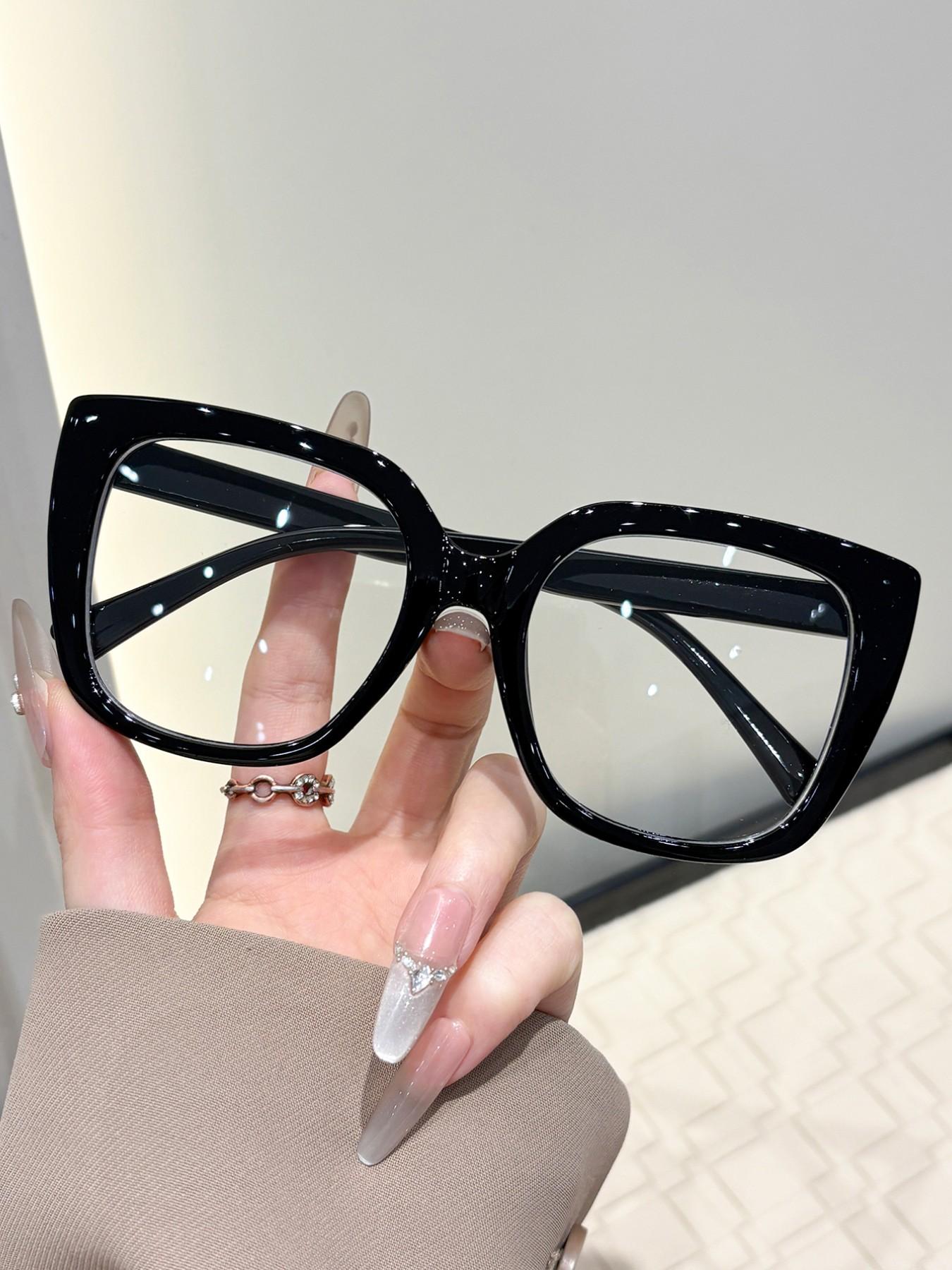 Classic Vintage Cat Eye for Women, Stylish Trendy Eyewear, Flat Lenses Perfect for Street Style, College Look, Commuting, and More
