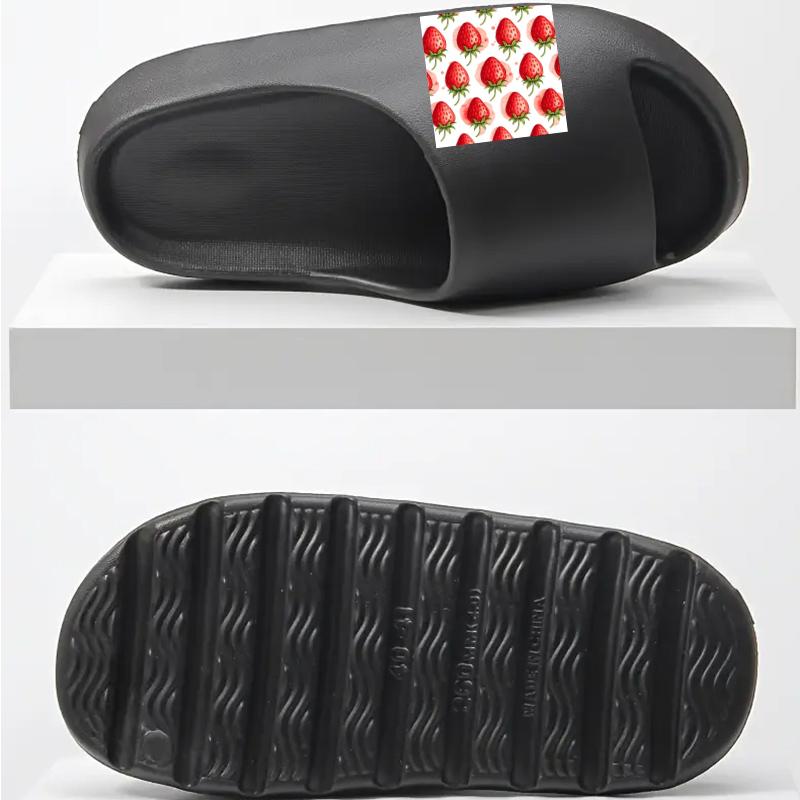 Women's Summer Strawberry Print Slippers Non Slip Soft Sole Indoor Outdoor Sandals Breathable Lightweight Home Garden Beach Shoes for Ladies Girls Red Fruit Pattern Footwear