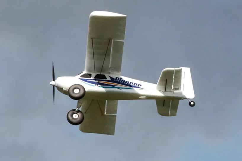 Arrows Pioneer 620mm RTF (Aircraft suitable for beginners，RTF = plane, remote, battery, battery charger）