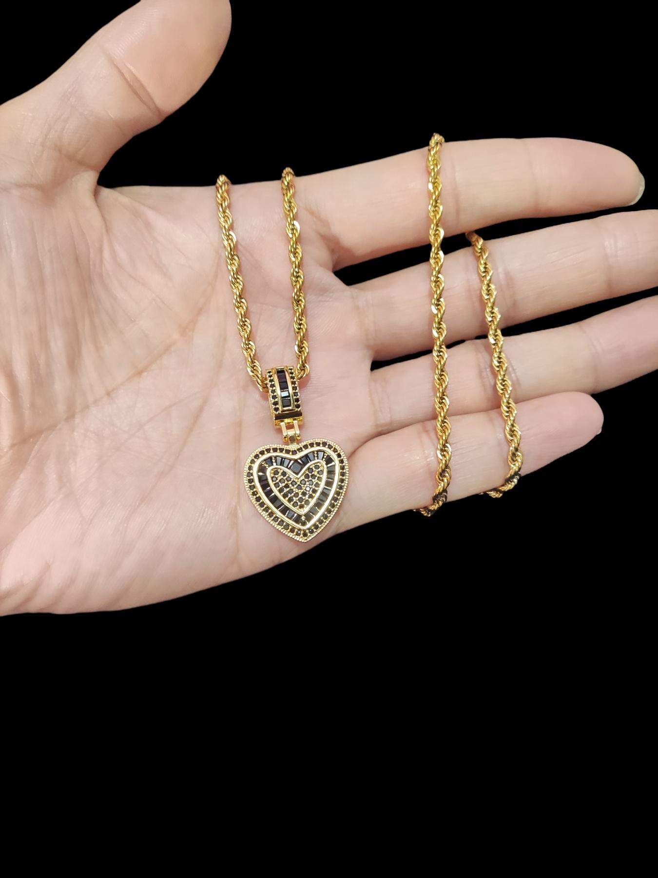 Heart Shaped Pendant Necklace, Fashion Zircon Decor Necklace for Party, Daily Decor, Trendy All-match & Exquisite Jewelry for Birthday Gift, Love Heart Necklace