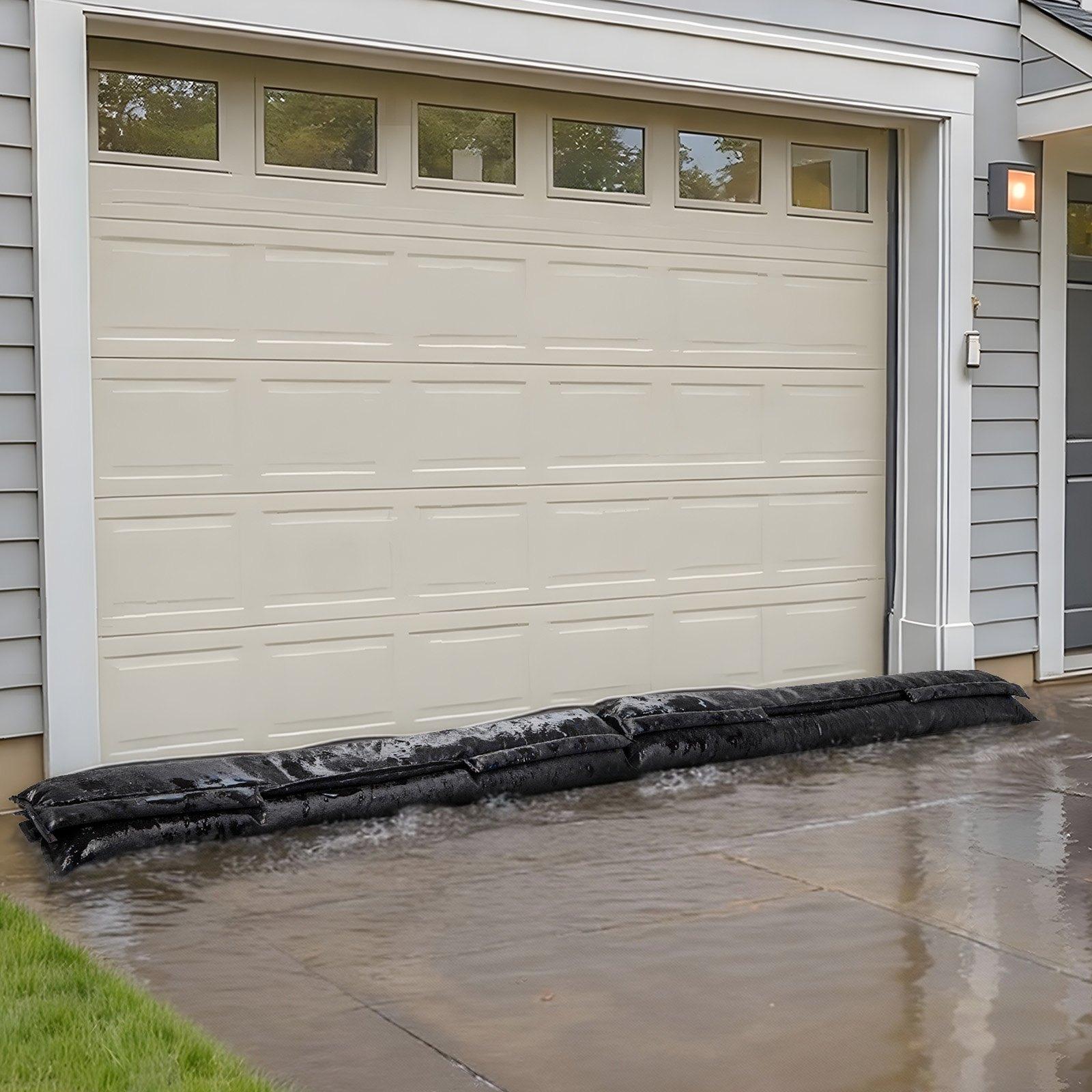 VEVOR Flood Barrier, 4 Pack, 5x 0.7 ft Flood Bags Activated by Water, Reusable Water Absorbent Barrier, Sandless Sandbags Blockage, Flooding Prevention Bags for Home, Doorway, Basement, Garage
